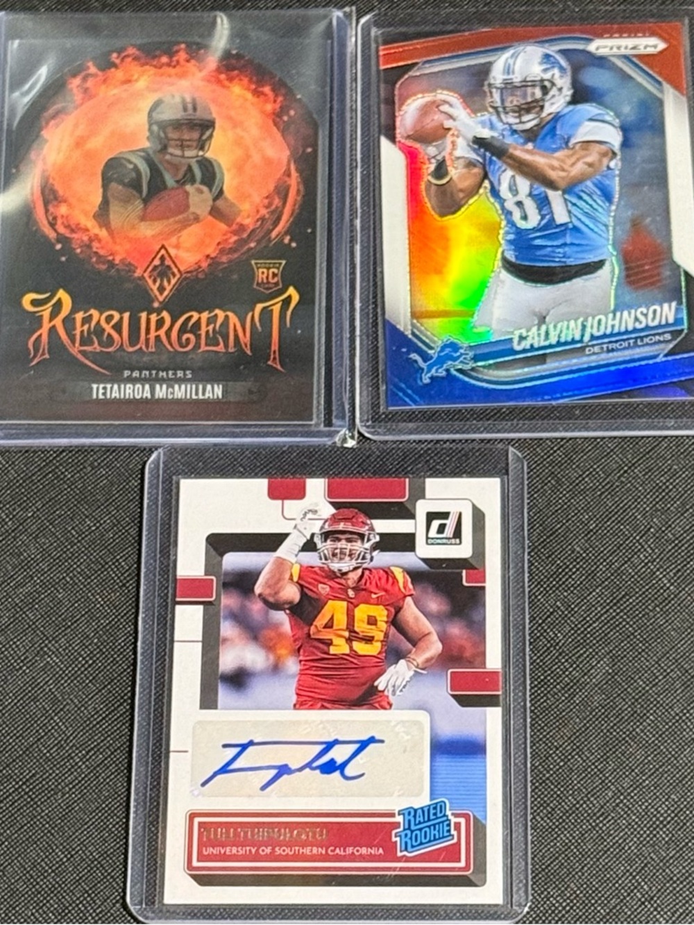 Lot of 5 trading cards (2)basketball (3)football